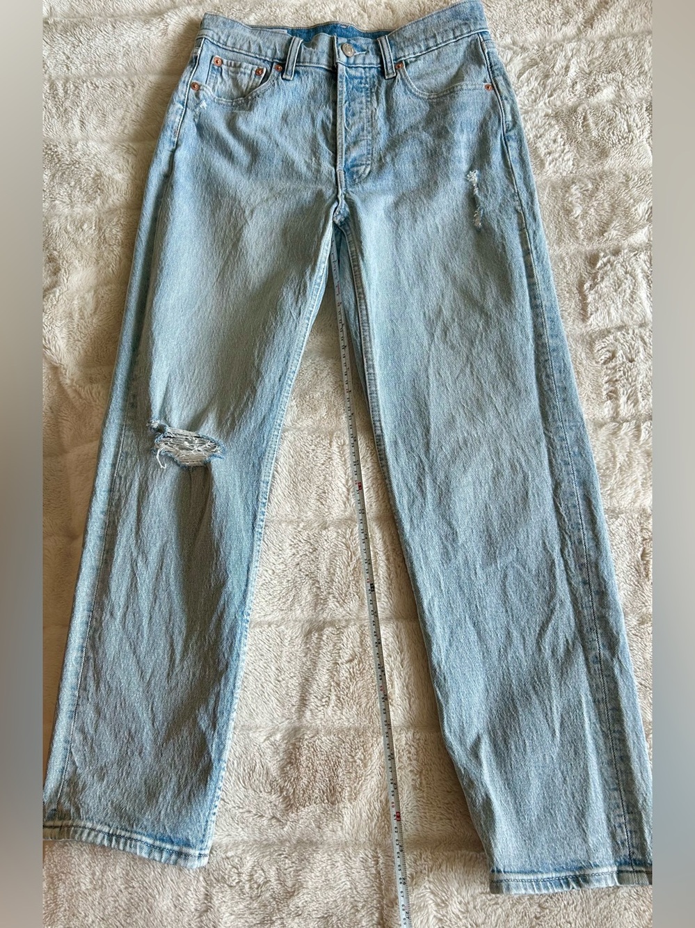 GAP Light Blue Distressed Straight Leg Women’s Jeans